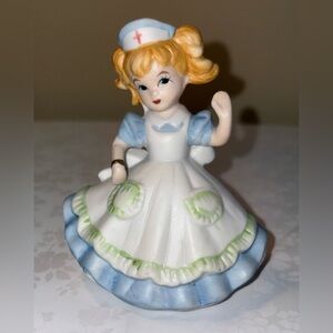 EUC Nurse Figurine: Enesco, Vintage 1979, Old-Time Red Cross RN, Ceramic